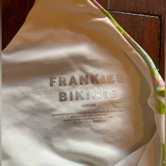 Frankies Bikinis Dexter Bikini Top in Secret Garden, Size M - Picture 7 of 7